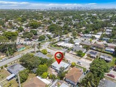 2121 NW 86th Ter
