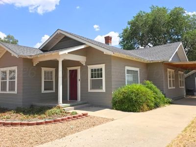 1005 Denver Ave
