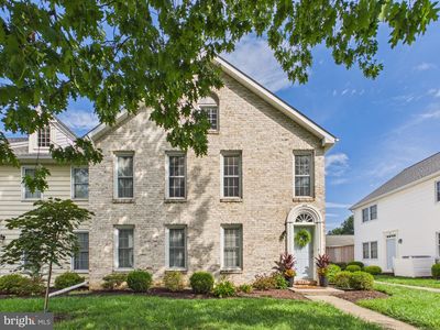 Property at 459 Delancey Ct, Mechanicsburg, PA