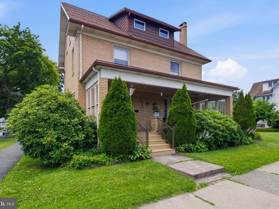 302 Nichols St