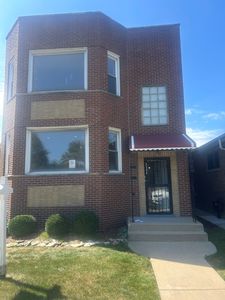 8344 S Lafayette Ave
