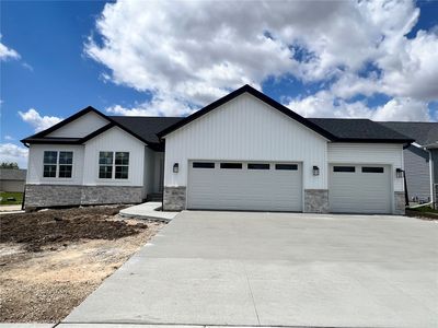 632 Grey Slate Dr SW