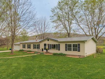 8200 E Fleener Rd