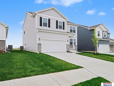 20513 Swallowtail St