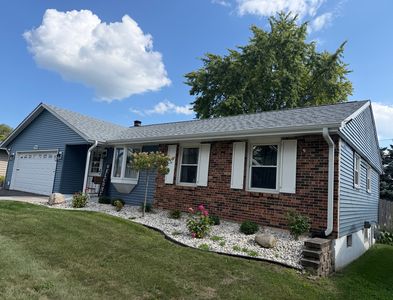 Property at 2120 Highland Dr, Sycamore, IL