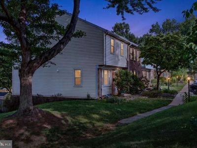 19 Big Acre Sq #20-1