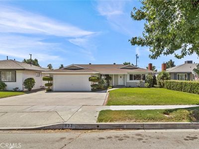 833 W Bonnie Brae Ct