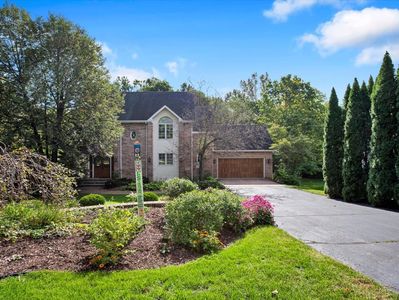 5131 Regents Park Rd