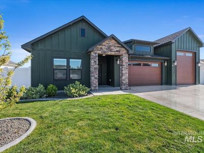 2124 Justine Ct