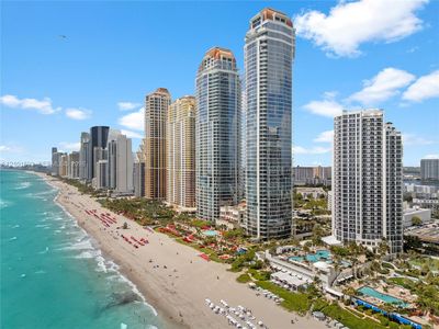18001 Collins Ave #2512