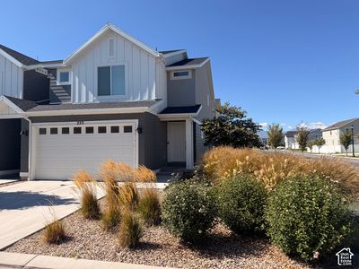 223 N Mine Ct