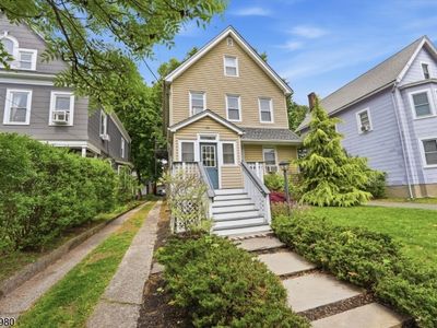 160 Ashland Ave
