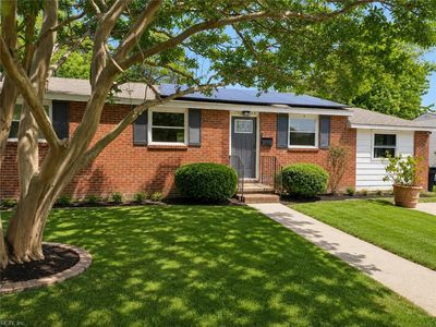 1903 Seward Dr