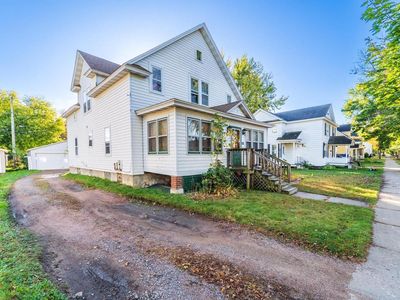 917 South 6TH AVENUE