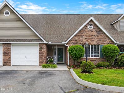 3803 Valley Creek Way