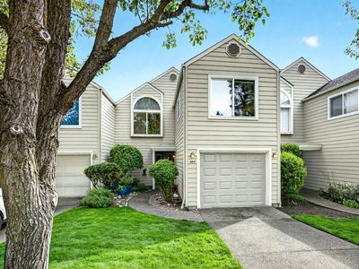 454 Lori Ln