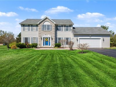 5 Knollwood Dr