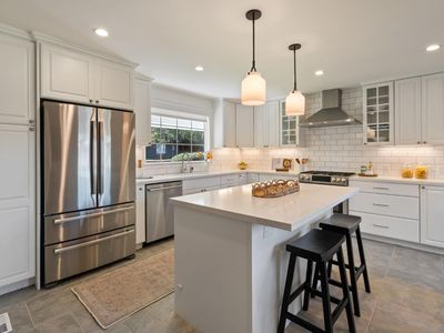 480 Alameda De La Loma