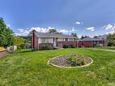 1678 Bernice Dr