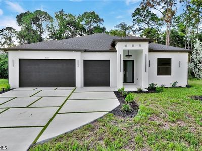 8027 Royal Cir