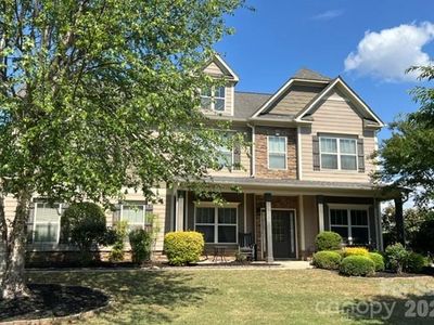1711 Laurel Hill Dr