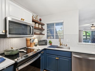1880 E MORTEN Avenue #120