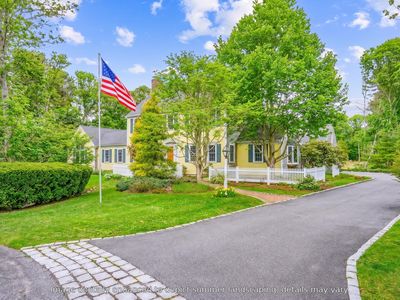 54 Rainbow Drive