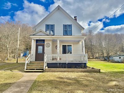 162 Bluff St