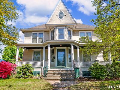 8 Myrtle Street