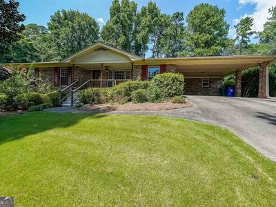 3082 Greenbrook Way NE