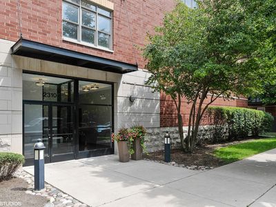 2310 W Saint Paul Ave APT 502