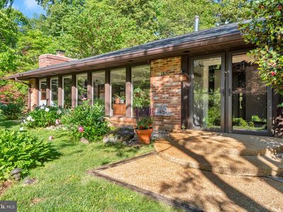 1870 Poplar Rd