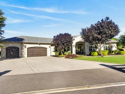 9401 Rawhide Ln