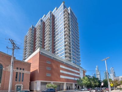 1600 S Prairie Ave Unit 1606