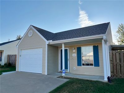1008 S 25th Pl