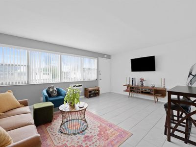 625 Antioch Ave #208