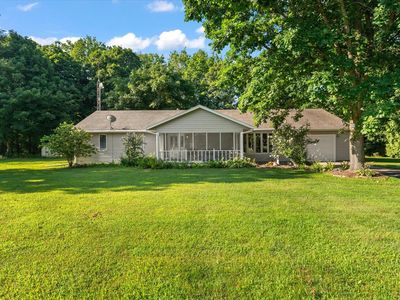 Property at 1430 Riverbend Ln, White Heath, IL