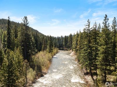 2514 Kinnikinnick Drive