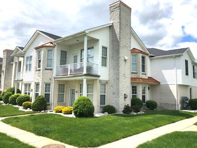 211 Adams Pointe Blvd UNIT 10