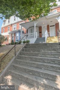 605 N Jackson St