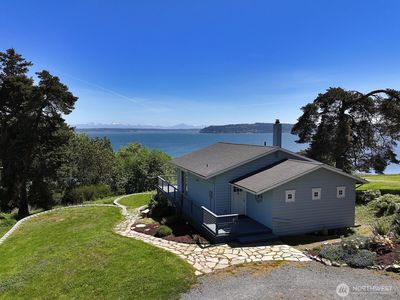 2977 North Bluff Road
