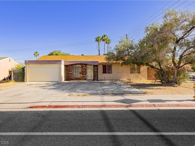 6629 Alta Dr