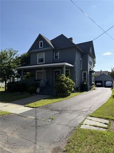 959 Davis St