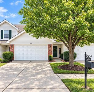 223 Homeshire Cir #44