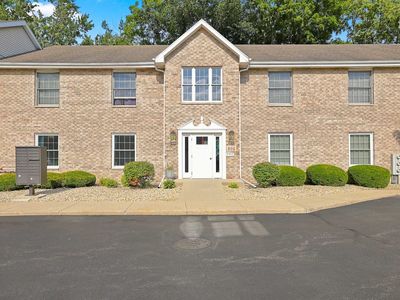 305 N Airlite St APT A