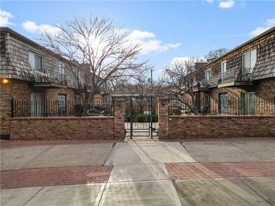 4430 Jarboe St APT 6