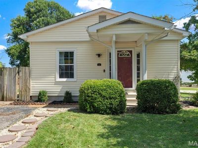 Property at 36 Cedar Dr, Pacific, MO