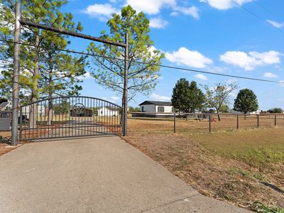 1222 Anglin Way