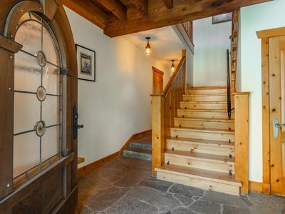 331 Monterey Ct