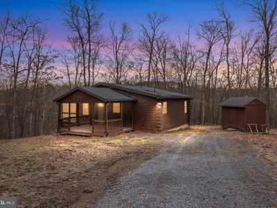 179 Persimmon Tree Ln